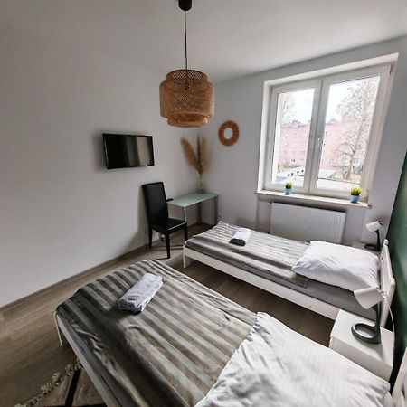 Nowoczesny Apartament III Al. Nmp เชสโตฮอวา ภายนอก รูปภาพ